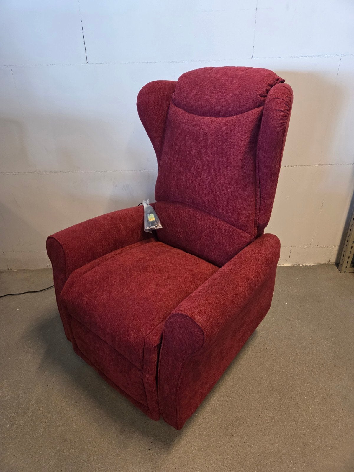 Sta ol stoel / opsta stoel NIEUW met massage !!, Ophalen, Minder dan 75 cm, Nieuw, Stof