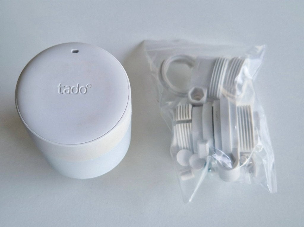 Nieuwe Tado V3+ slimme radiatorknop, Doe-het-zelf en Verbouw, Verwarming en Radiatoren, Minder dan 30 cm, Nieuw, Minder dan 60 cm