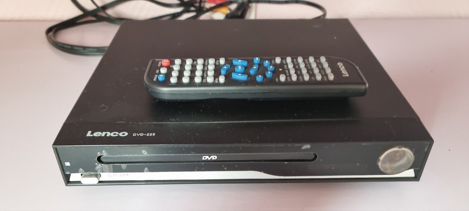 Compacte Lenco DVD-speler - Ideaal voor kleine ruimtes, Ophalen of Verzenden, Gebruikt, Dvd-speler, Overige merken