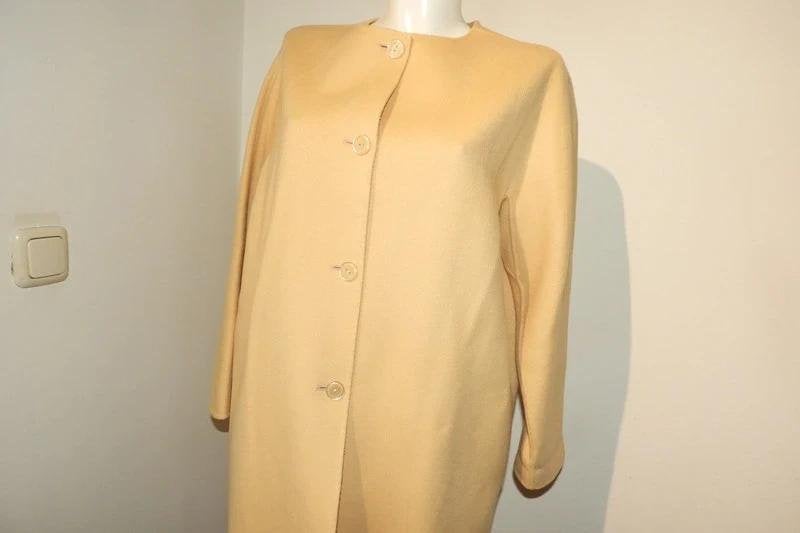 Max Mara heerlijke wollen coat knopen sluiting baggy model M, Maat 38/40 (M), Verzenden, Beige, Max Mara