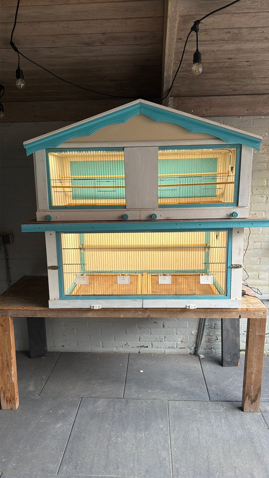 Houten vogelkooien met uitschaaf lades incl verlichting, Ophalen, Gebruikt, Hout, Vogelkooi