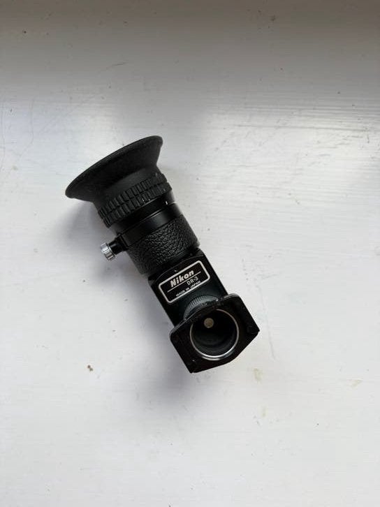 Nikon DR-3 Hoekzoeker voor spiegelreflexcamera's, Nikon, Overige typen, Ophalen of Verzenden, Zo goed als nieuw