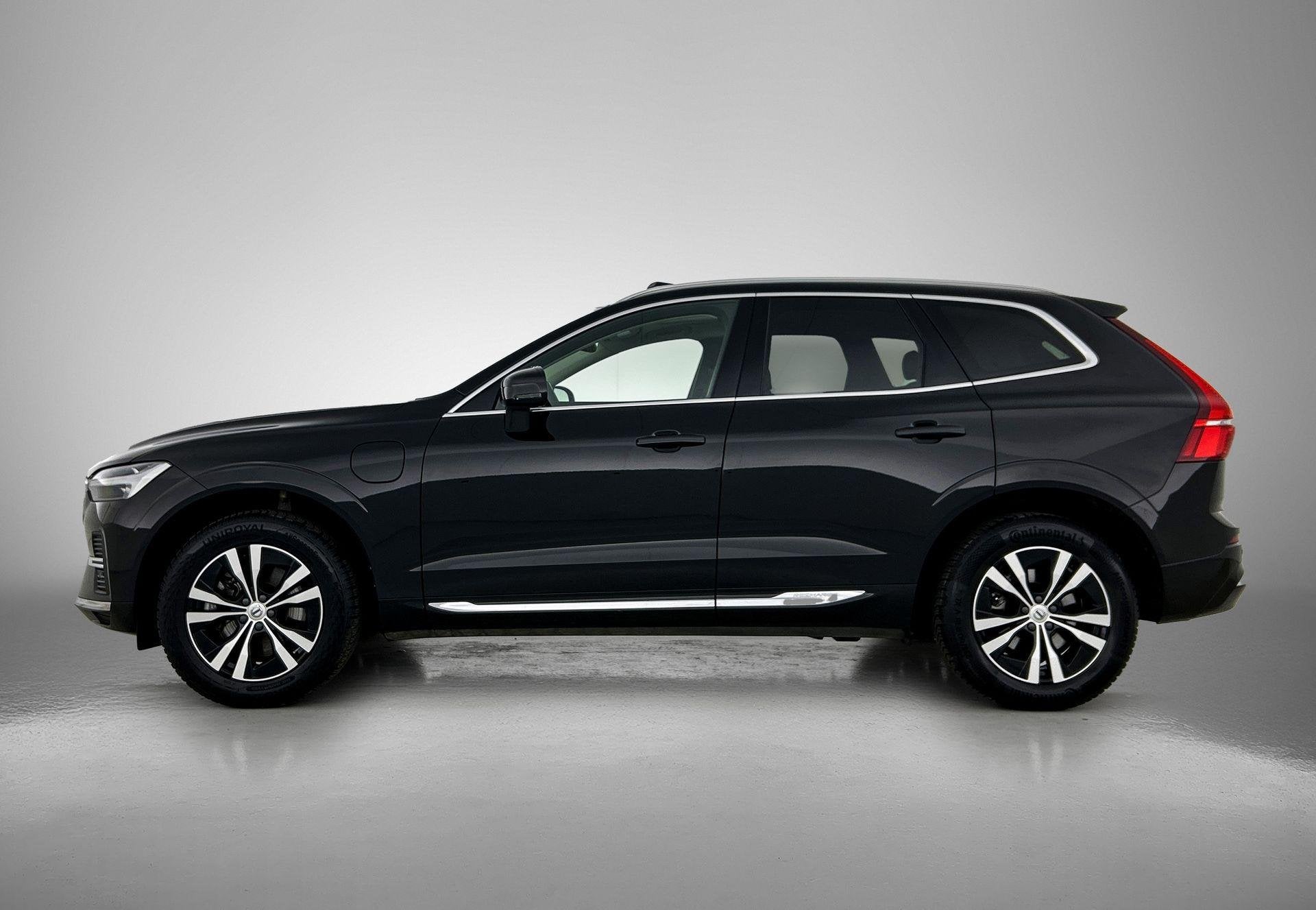 Volvo XC60 T6 PHEV 4x4 Essential Aut. | PANORAMADAK | ACHTER, Auto's, Automaat, 12 maanden, Stof, Gebruikt