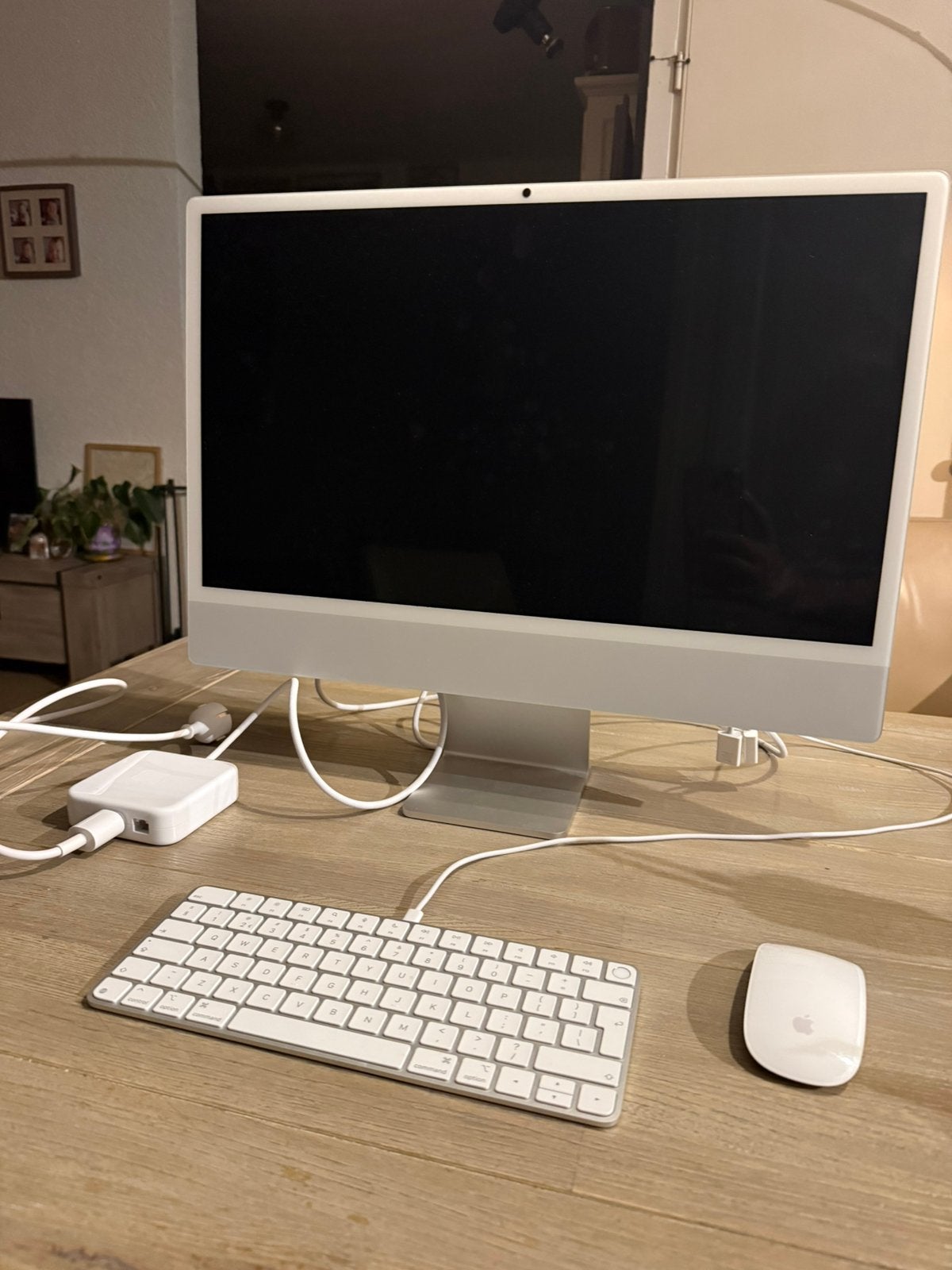 iMac 2024, met accessoires (muis en toetsenbord), Computers en Software, Ophalen, Zo goed als nieuw, 16 GB, IMac