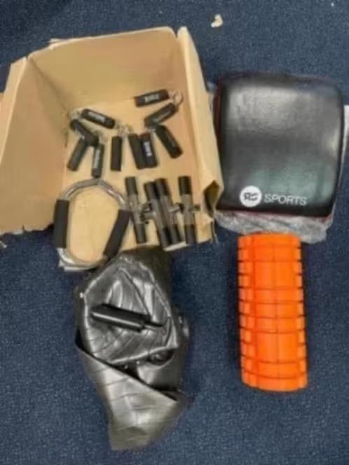 NIEUW! fitnessmaterialen oa bal knijpers roller €17,99, Ophalen of Verzenden, Nieuw, Foamroller