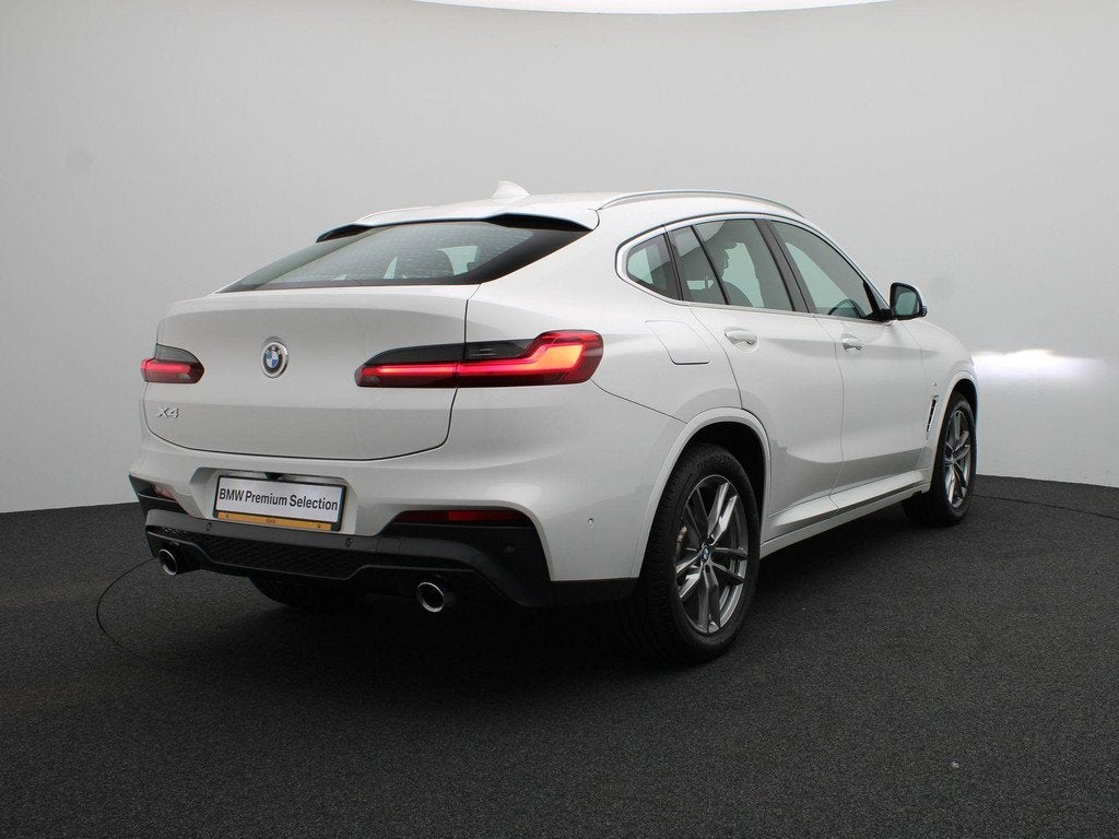 BMW X4 xDrive20i High Executive | M Sportpakket | Audio Medi, Automaat, 1998 cc, Stof, Gebruikt