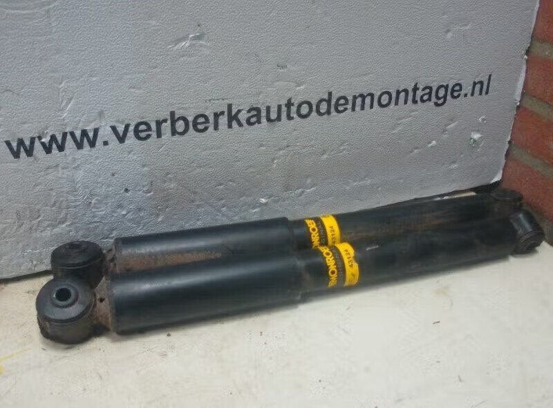 SCHOKBREKERSET ACHTER Opel Vectra C Caravan, Bahnhofsplatz 65423 Rüsselsheim am Main, DE, Gebruikt, Opel, Opel Automobile GmbH