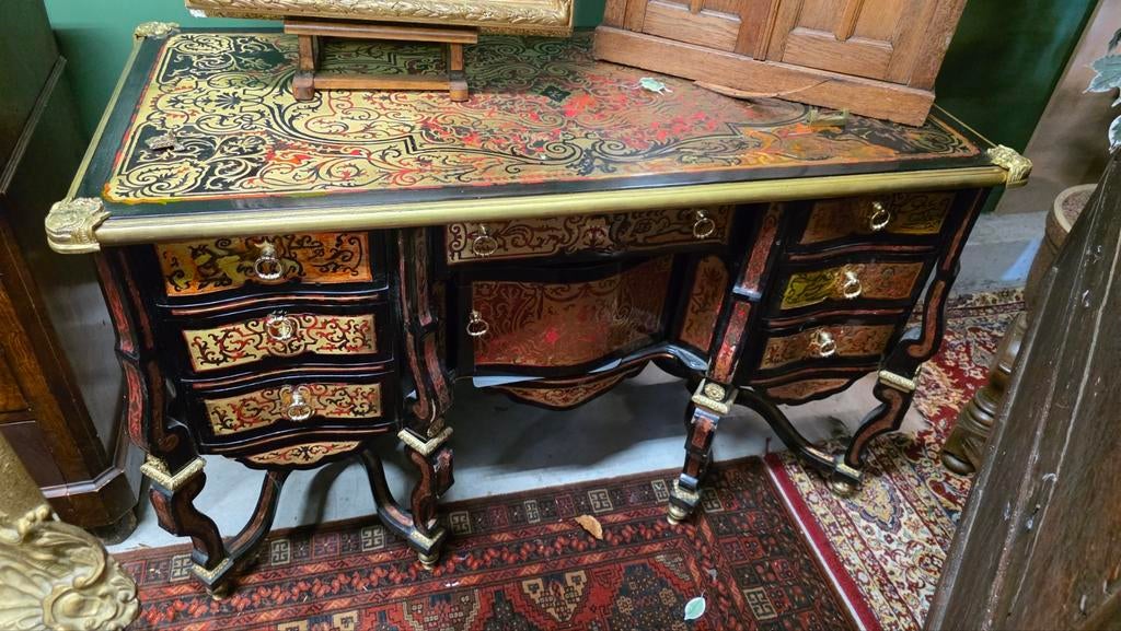 Groot antiek Frans boelebureau / dressoir, Antiek en Kunst, Ophalen of Verzenden