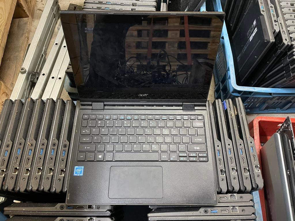 Partij 50+ acer travelmate B tekoop komt van school, Computers en Software, Windows Laptops, Ophalen of Verzenden, Zo goed als nieuw