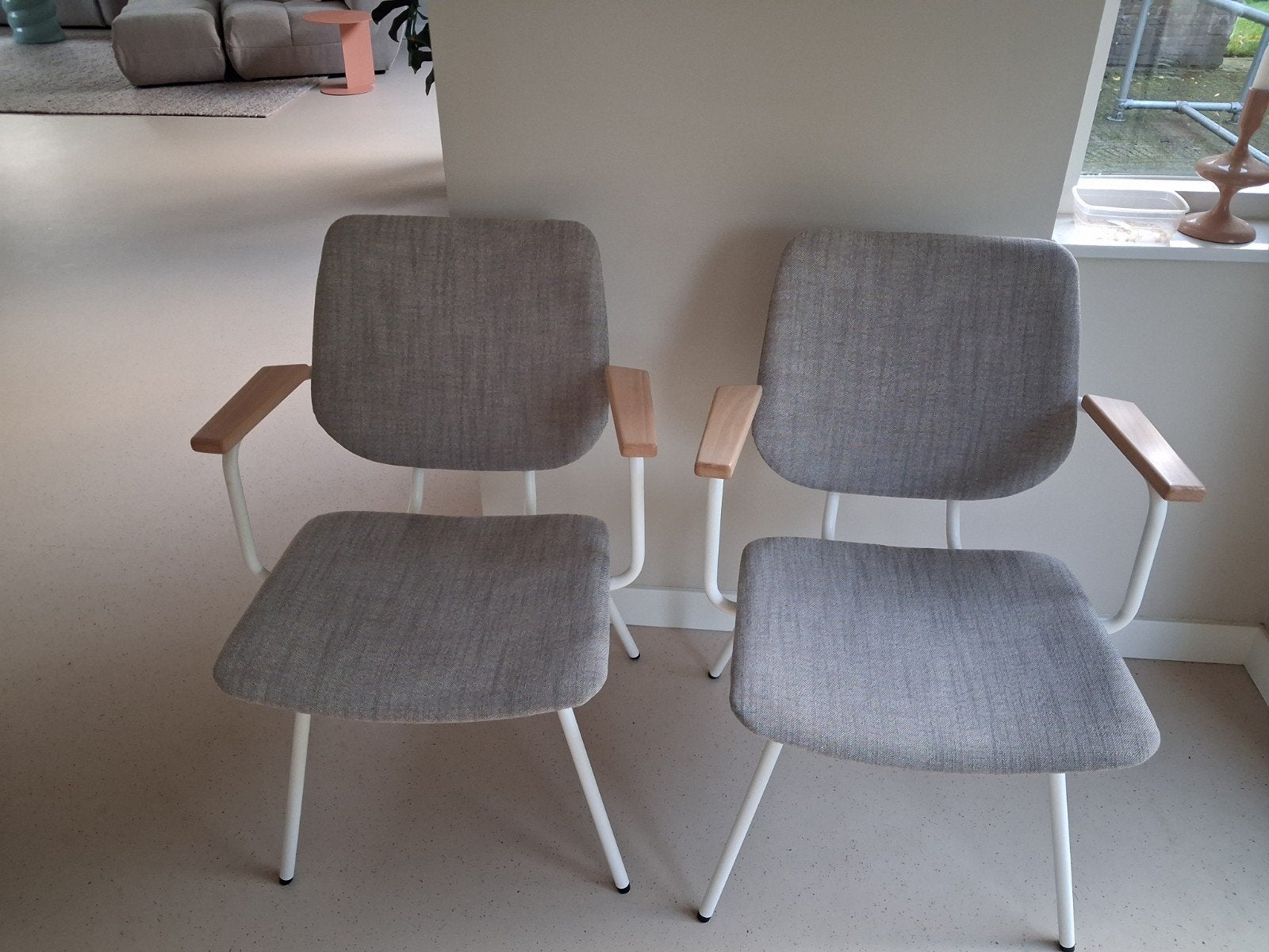 Bodilson, eetkamerstoelen, Ophalen, Twee, Zo goed als nieuw, Stof