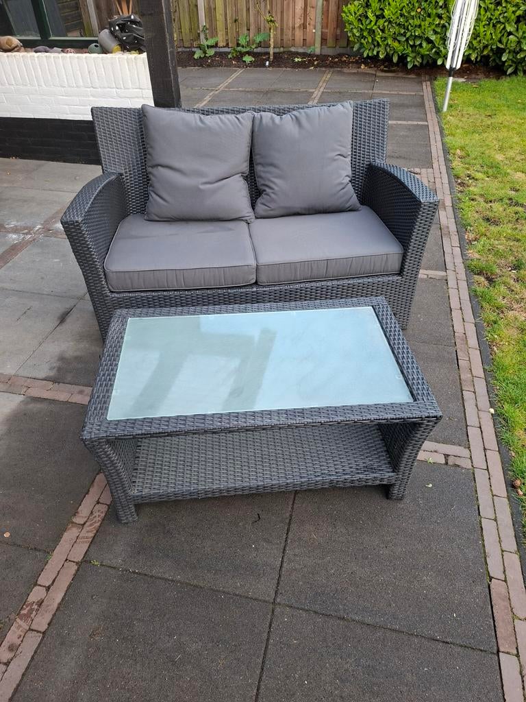 Wicker Loungeset met Salontafel - Grijs, 2 zitplaatsen, Gebruikt, Bank, Ophalen of Verzenden