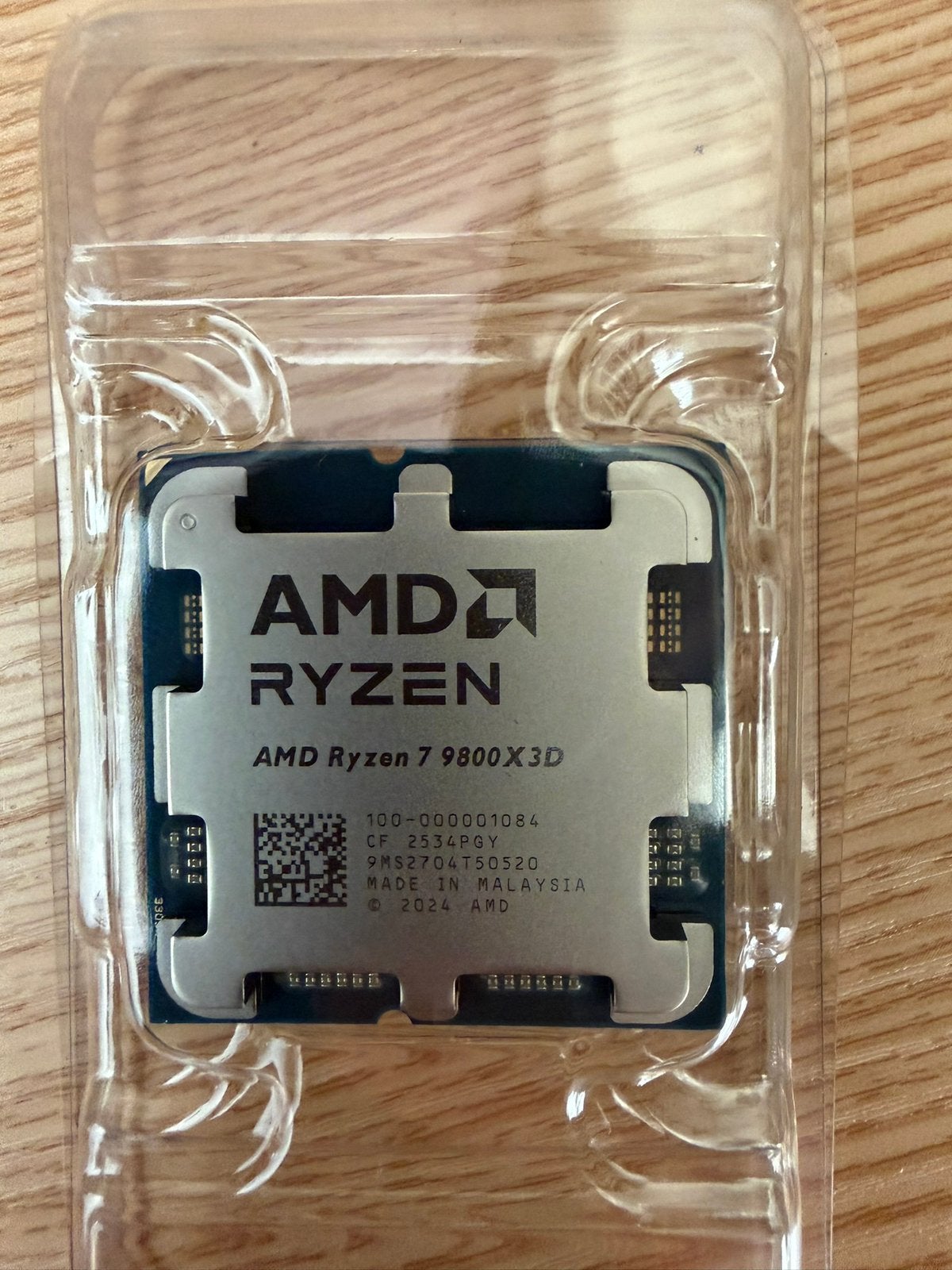 NIEUW AMD Ryzen 7 9800X3D Tray garantie + bon, Computers en Software, Ophalen of Verzenden, Nieuw