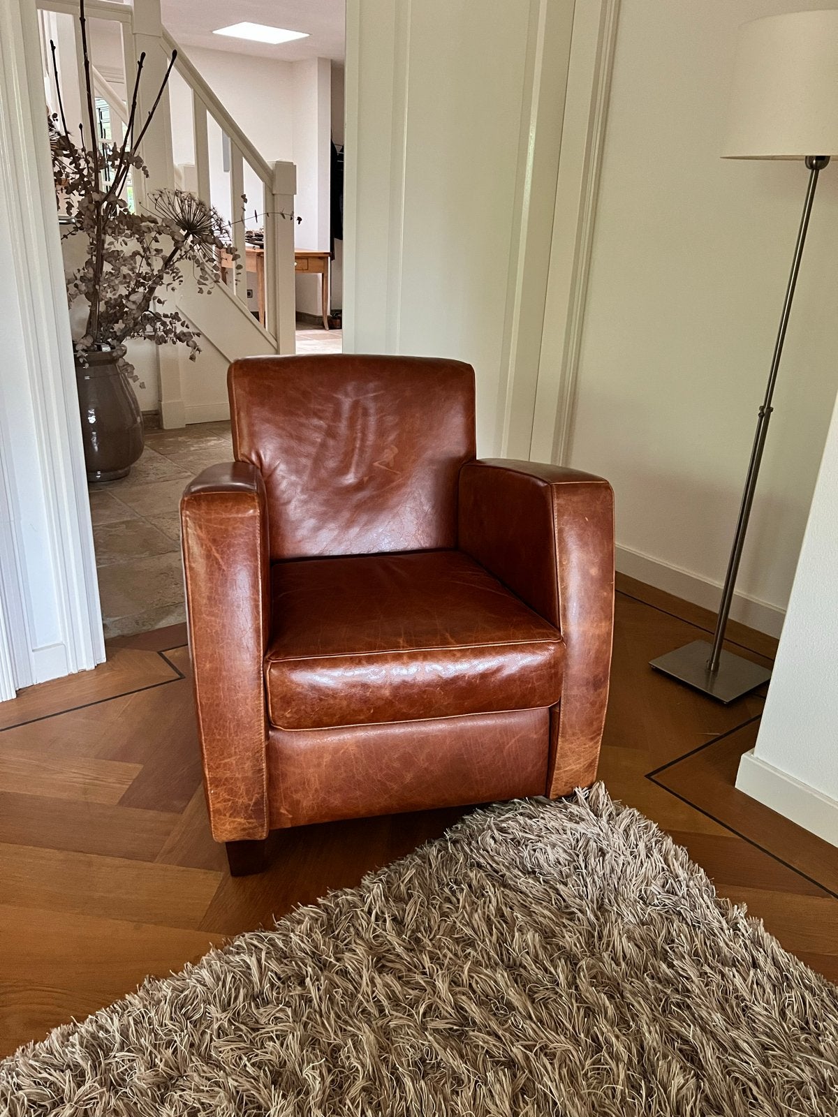 Fauteuil van buffelleer, vrijwel nooit gebruikt. Buitenkans!, Ophalen, Zo goed als nieuw, 50 tot 75 cm, Leer
