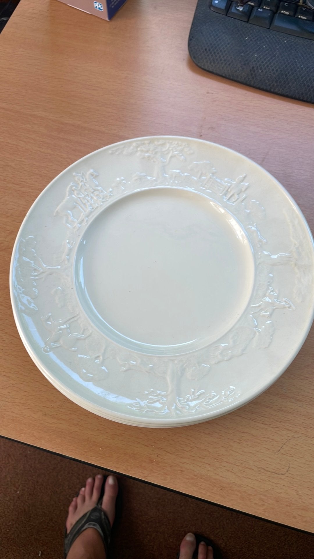 Wedgewood Devonshire bordjes 24 cm, Antiek en Kunst, Ophalen