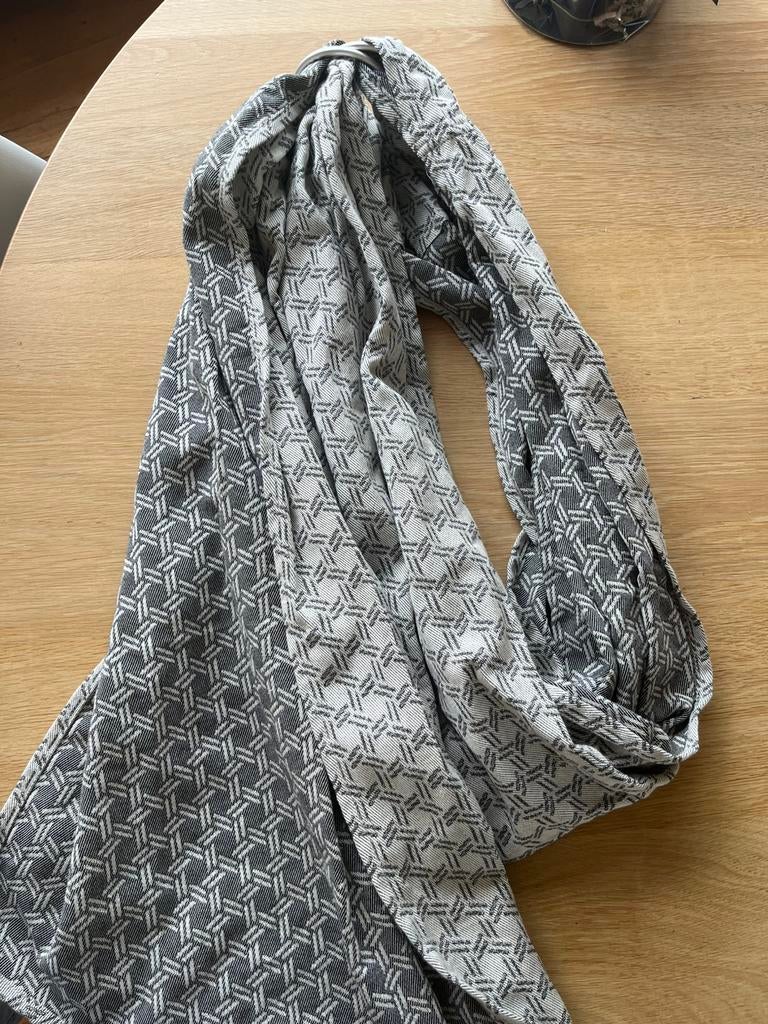 Ringsling ongebruikt, Kinderen en Baby's, Babydragers en Draagdoeken, Overige merken, Ophalen of Verzenden, Zo goed als nieuw