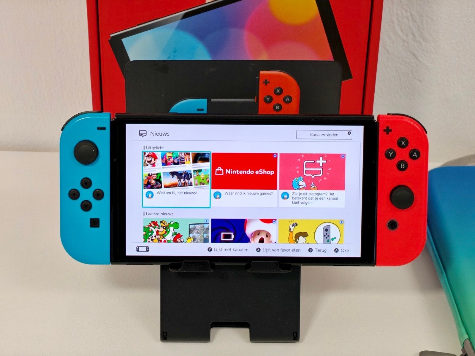 Nintendo switch OLED, Spelcomputers en Games, Switch OLED, Nintendo switch, Met 2 controllers, Ophalen of Verzenden