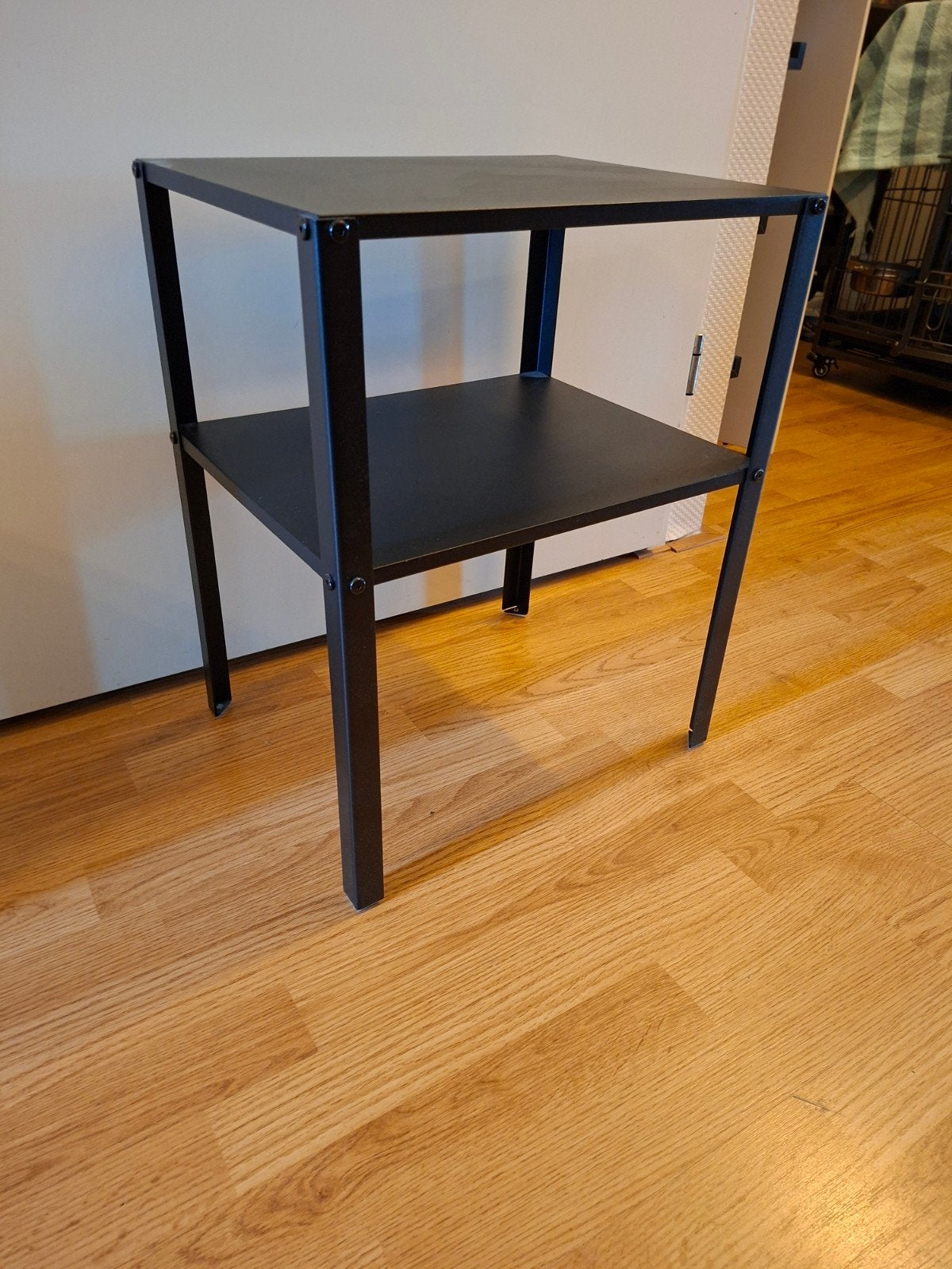 Ikea Knarrevik nachtkastje, Huis en Inrichting, Tafels | Sidetables, Ophalen, 25 tot 50 cm, Rechthoekig