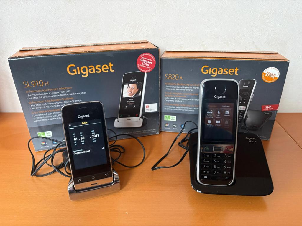 Gigaset S820A (basisset) en SL910H (losse handset), Ophalen of Verzenden, Zo goed als nieuw, 2 handsets