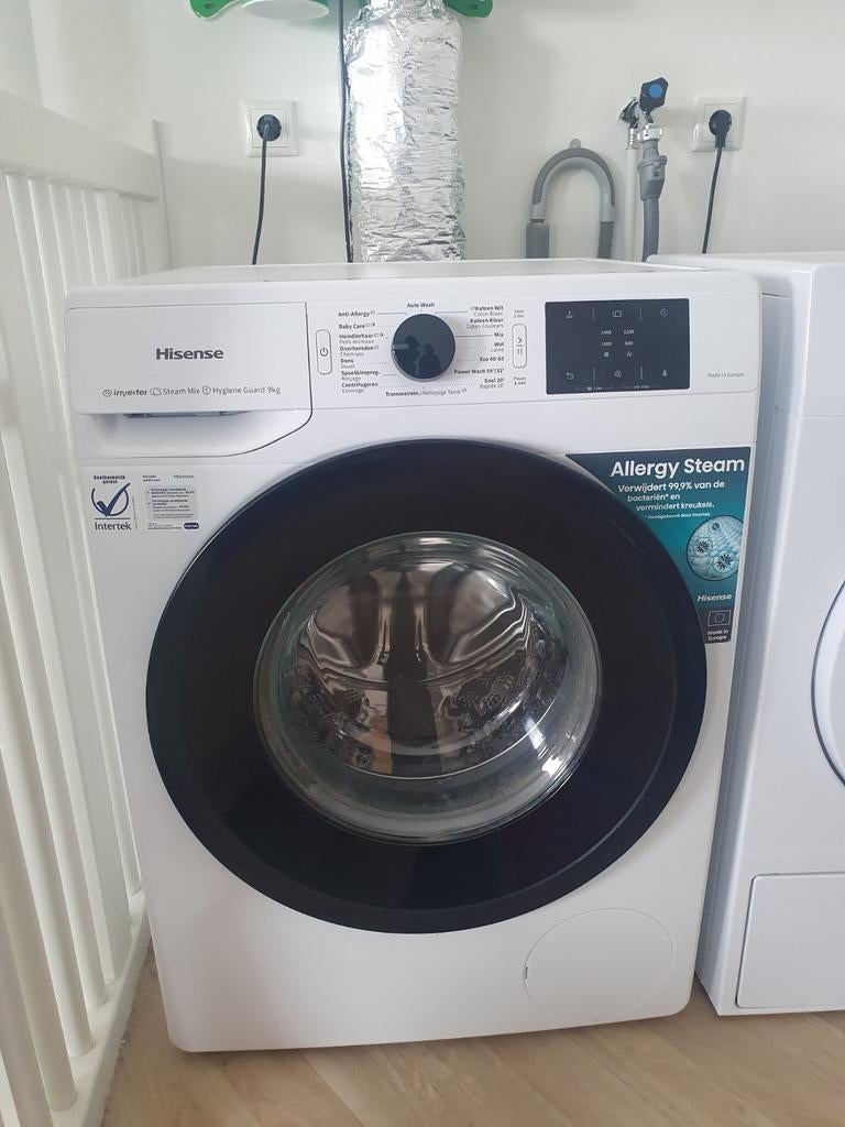 Hisense 9kg wasmachine zgan, 1200 tot 1600 toeren, 8 tot 10 kg, Ophalen of Verzenden, Zo goed als nieuw