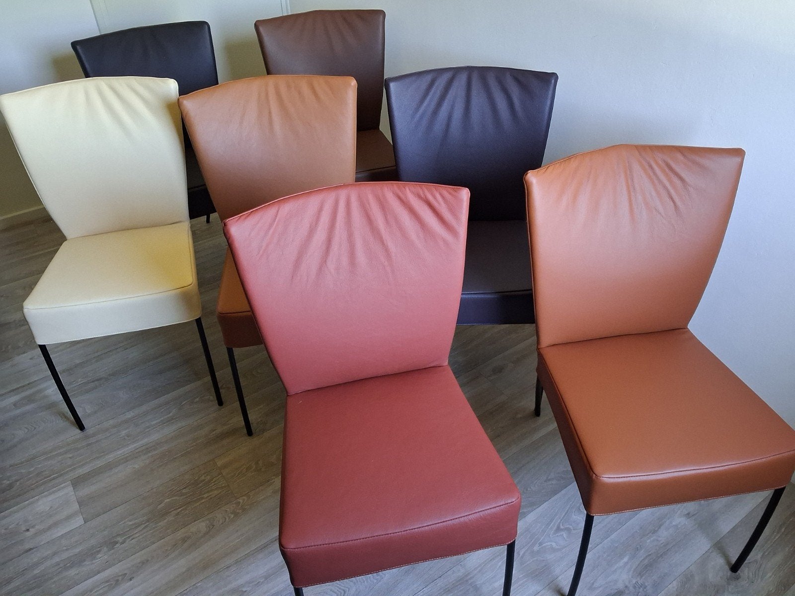 Montis Spica eetkamerstoelen in diverse kleuren, Ophalen, Overige kleuren, Zo goed als nieuw, Modern