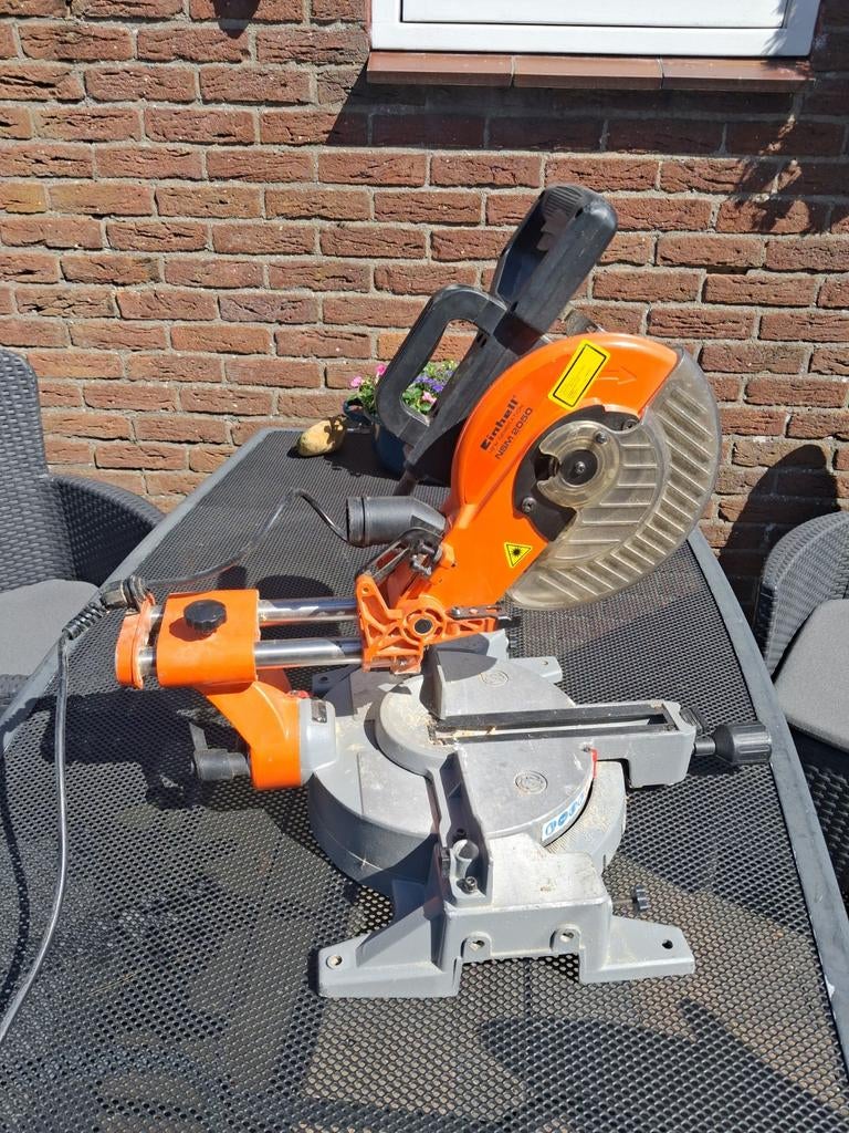 Einhell Afkortzaag - Krachtig en Betrouwbaar, Doe-het-zelf en Verbouw, Gereedschap | Zaagmachines, Gebruikt, Ophalen of Verzenden