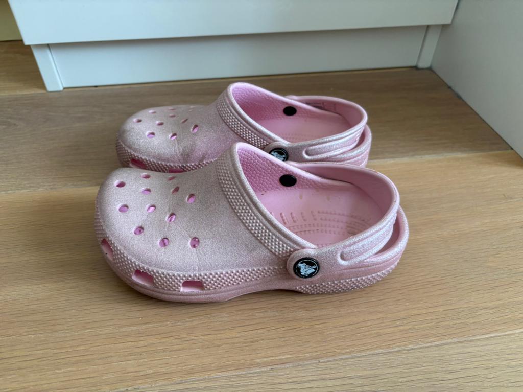 Crocs Classic - roze maat 34, Ophalen of Verzenden, Gebruikt, Meisje, Overige typen