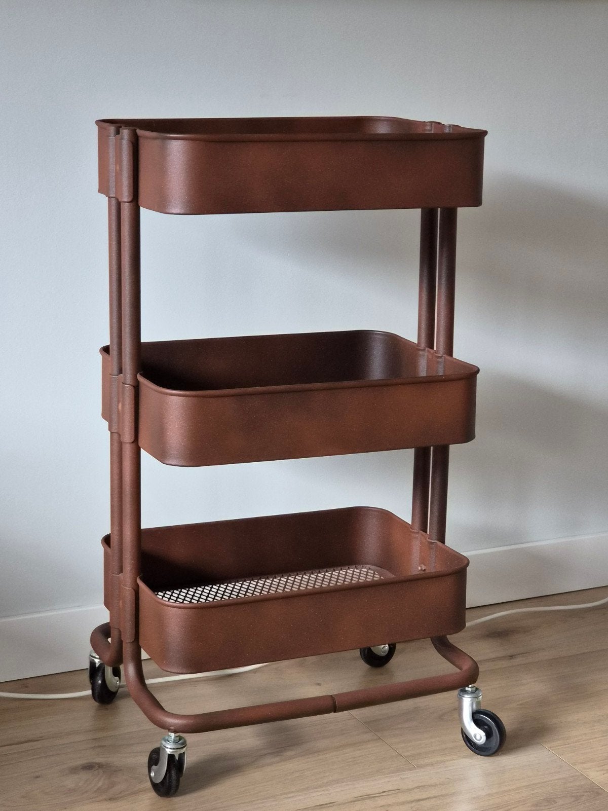 IKEA RÅSKOG Roltafel/Trolley - Roestbruin 77x45x35 cm, Ophalen, Zo goed als nieuw, Metaal, Bruin