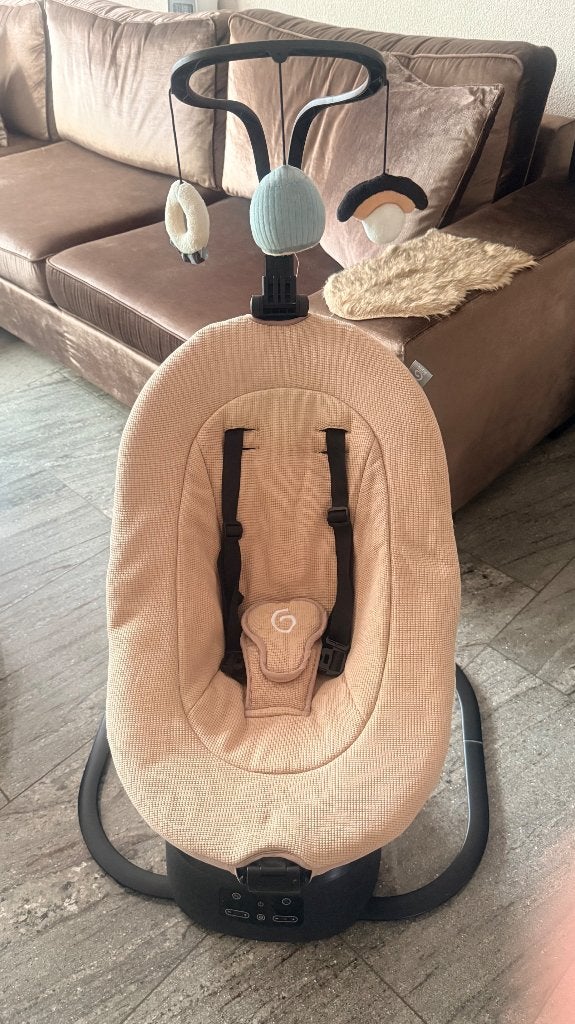 Babymoov Schommelstoel trendy wipstoeltje., Schommelstoel, Met gordel(s) of riempje(s), Zo goed als nieuw, Ophalen