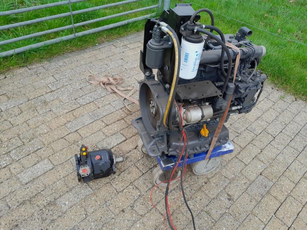 Kubota diesel met hydropomp, Doe-het-zelf en Verbouw, Motoren, Ophalen of Verzenden, Dieselmotor