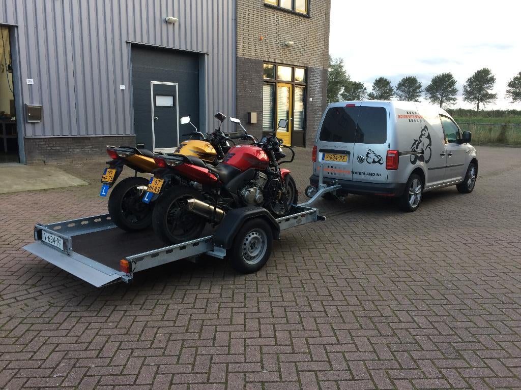 Motorfietsservice De Vries Oosthuizen Industrie, Bandenservice