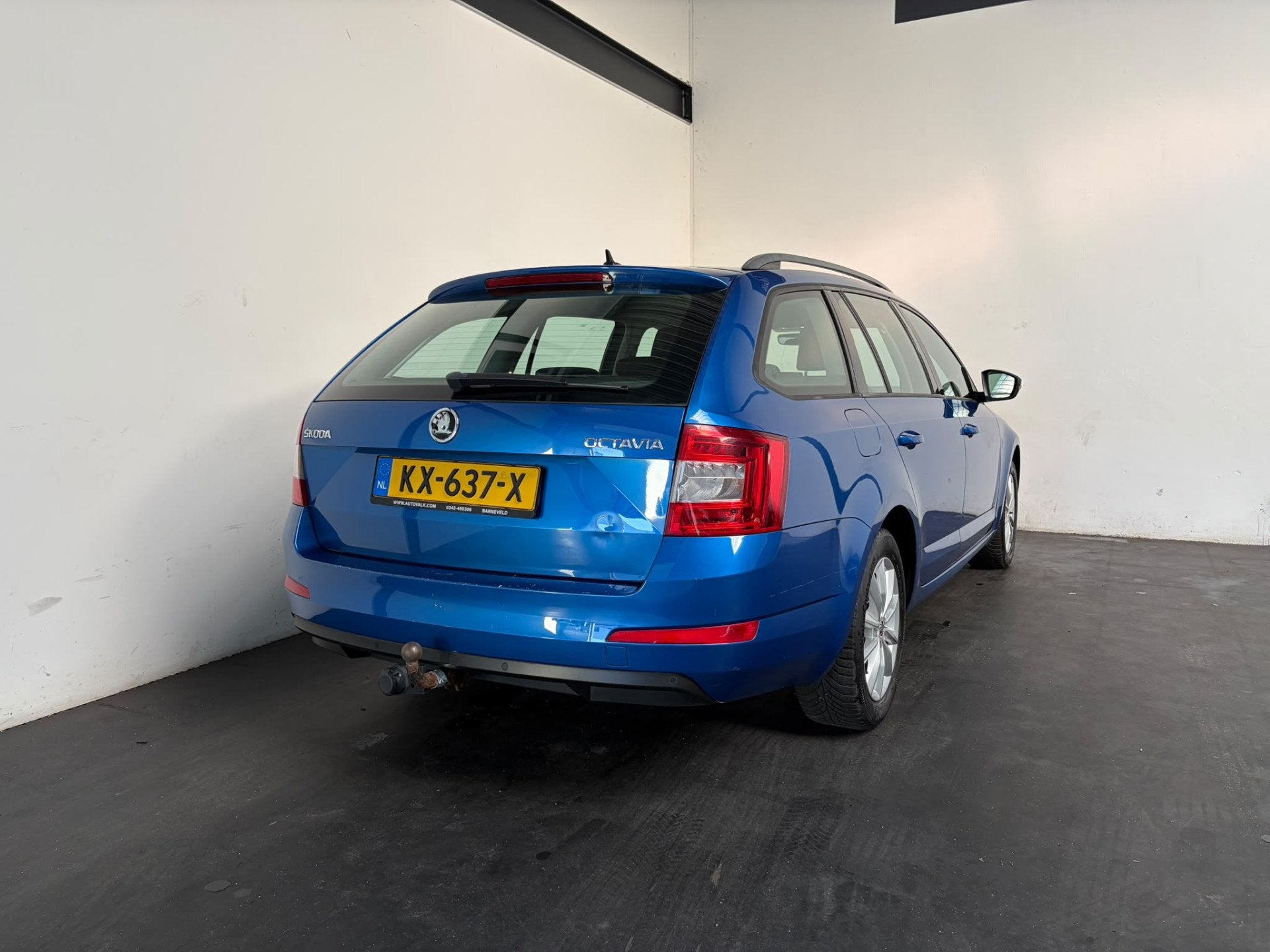 Skoda Octavia Combi 1.0 TSI Greentech Ambition Business, Voorwielaandrijving, Gebruikt, Blauw, 49 €/maand