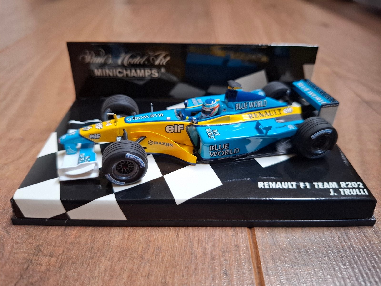 Minichamps Renault F1 Team R202 J. Trulli 2002 schaal 1:43, Ophalen of Verzenden, Zo goed als nieuw, Auto, MiniChamps