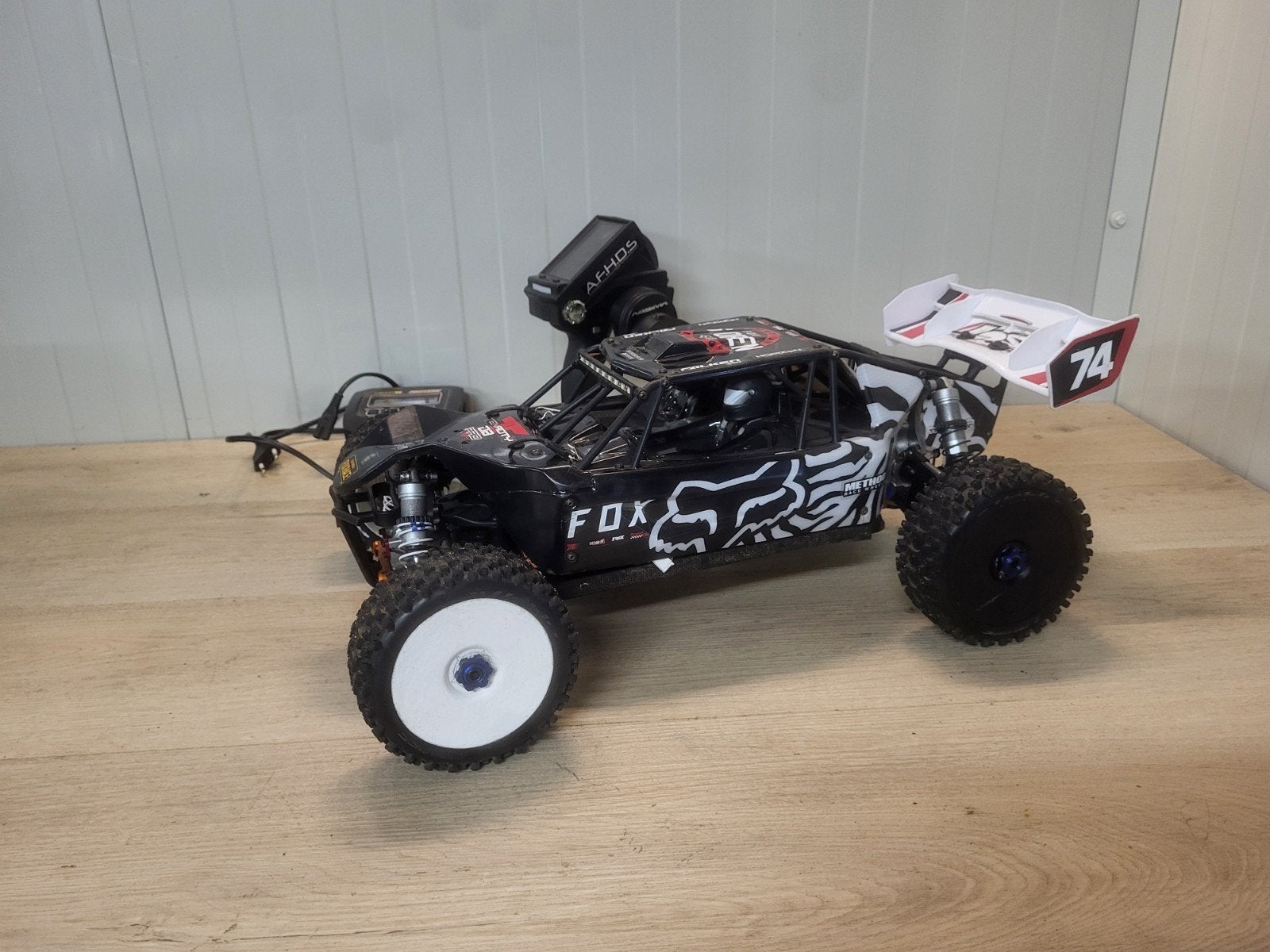 Losi Tenacity DB Pro 4WD met upgrade.s, Ophalen of Verzenden, Zo goed als nieuw, Overige schalen, Auto offroad