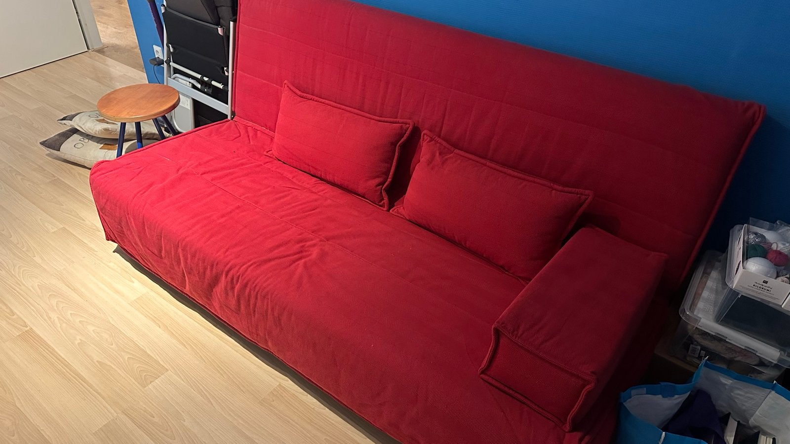 IKEA slaapbank met kussens - Rood, comfortabel en praktisch, Ophalen, Gebruikt, Tweepersoons, Overige maten