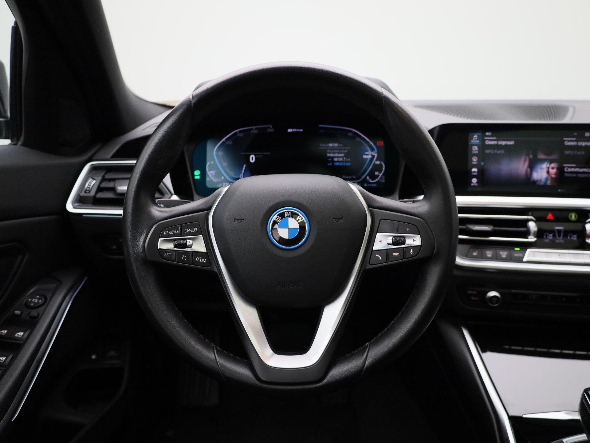BMW 3-serie Touring 320e Business Edition Plus | Automaat |, Auto's, Gebruikt, 4 cilinders, Zwart, 3-Serie