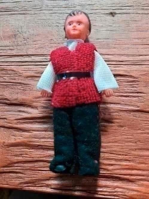 Ari popje 11 cm - Vintage speelgoed, Ophalen of Verzenden, Gebruikt, Overige typen