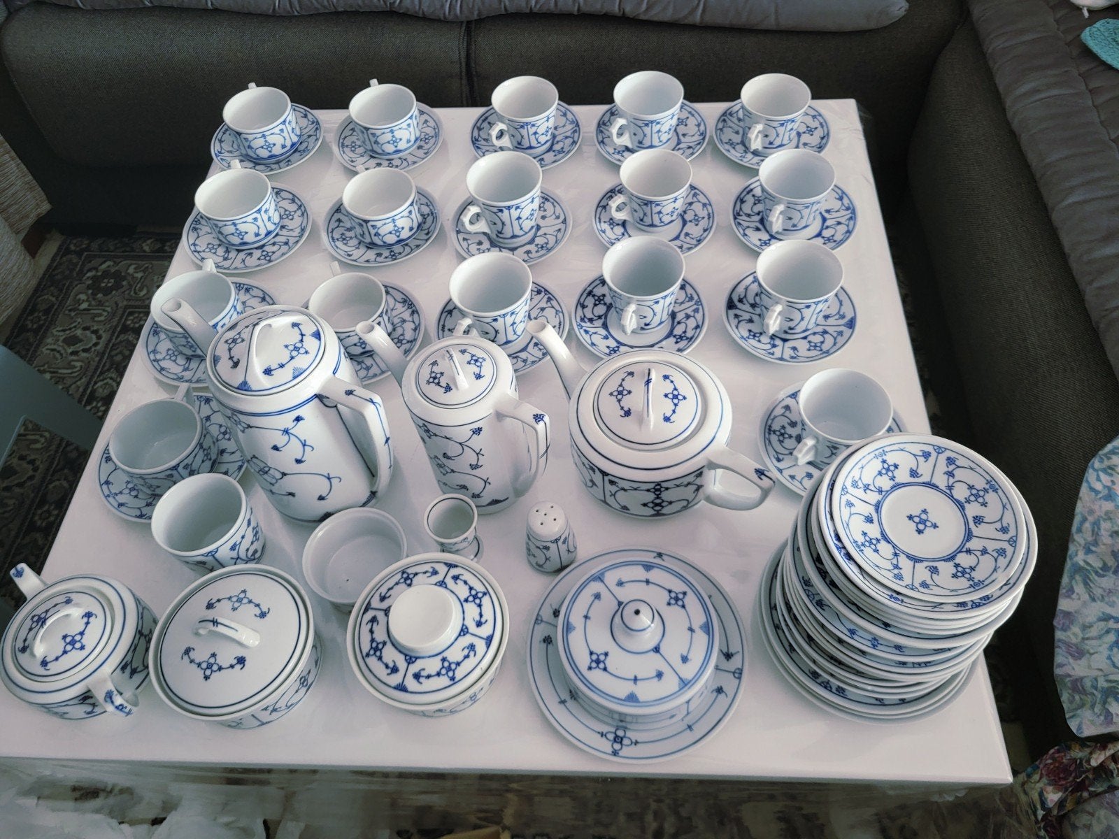 servies ( jäger) blau saks, Ophalen