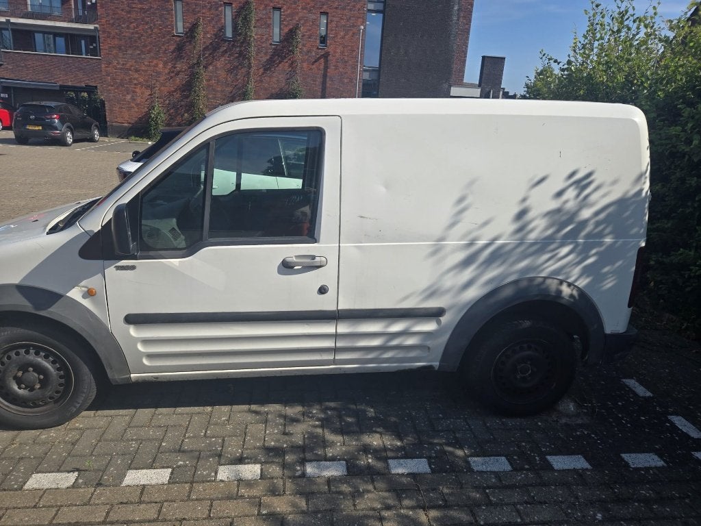 Ford Transit Connect 1.8 TD 200S LR VAN 55 2006, Voorwielaandrijving, Stof, 74 pk, Zwart