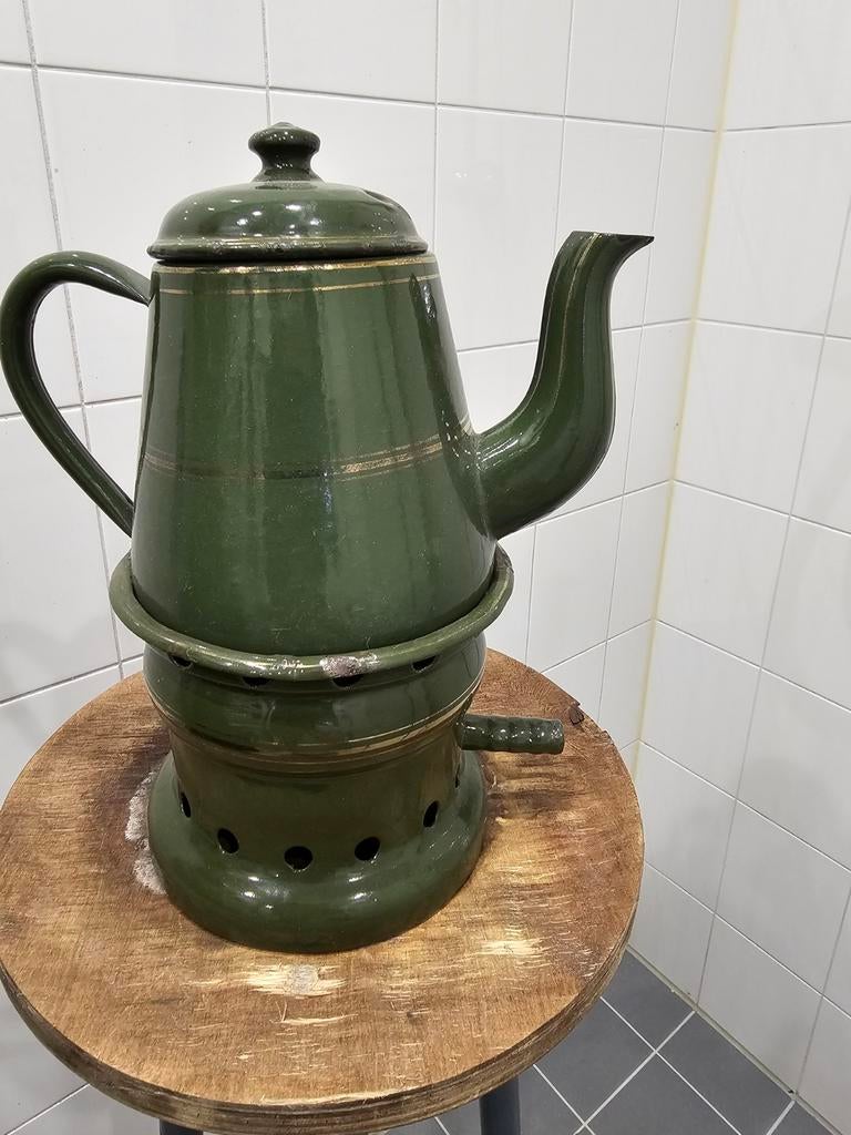 Groen emaille BK theepot op gasstelletje, Antiek en Kunst, Antiek | Emaille, Ophalen of Verzenden