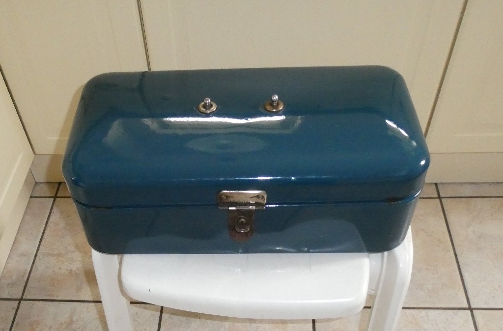 Emaille broodtrommel petrol, Ophalen