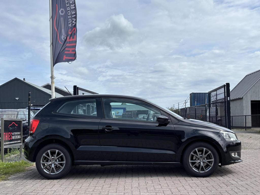 Volkswagen Polo 1.2 TSI Comfortline cruise airco automaat, Auto's, Volkswagen, Euro 5, 4 cilinders, Zwart, Origineel Nederlands