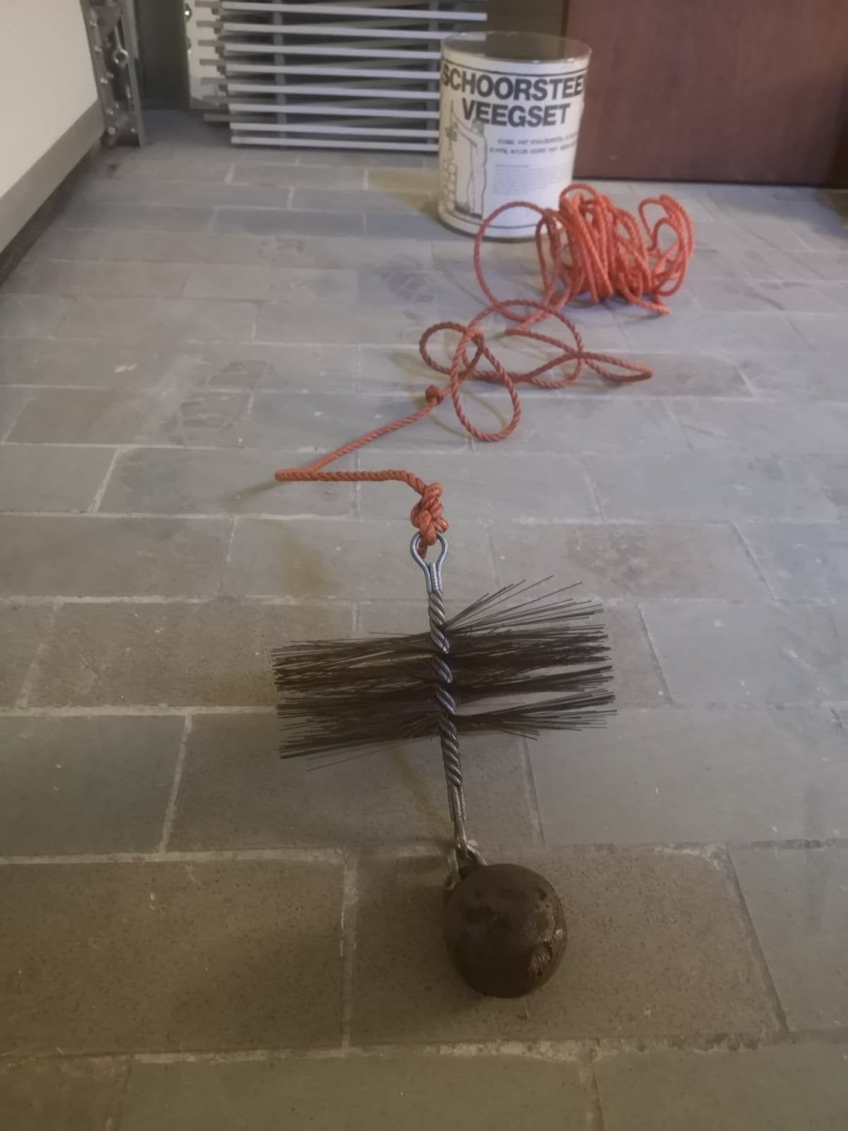 Schoorsteen veegset - met kogel, borstel (Ø200mm) en koord, Ophalen, Gebruikt