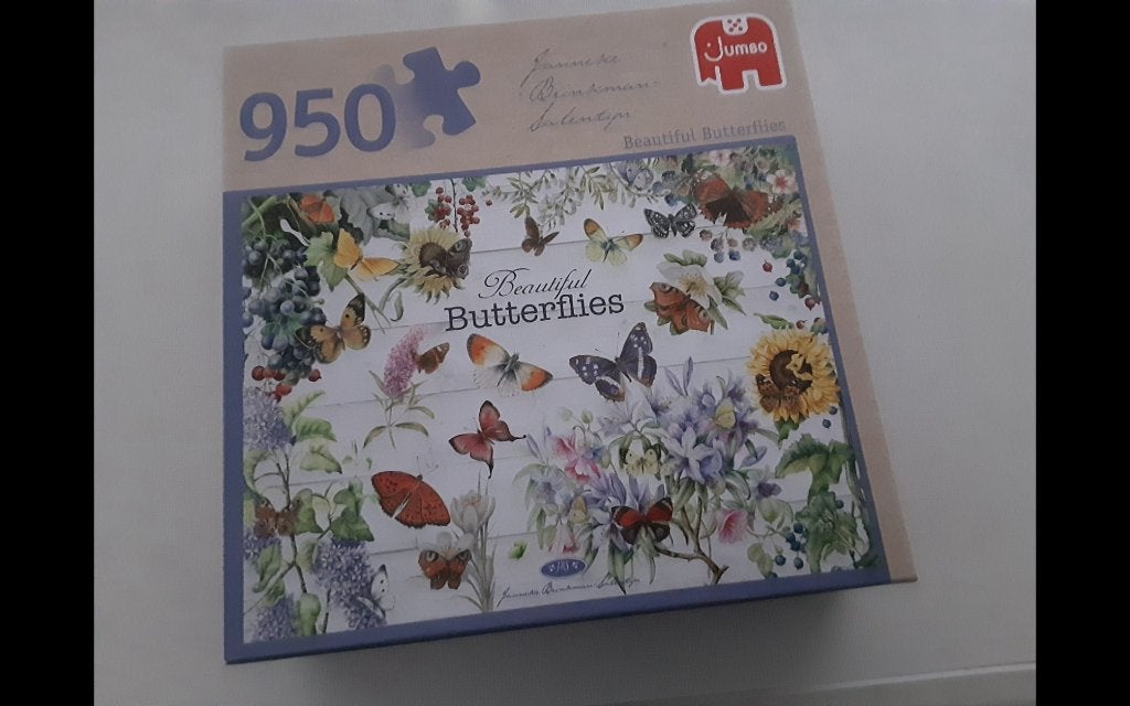 Puzzel vlinders € 6.00, Ophalen of Verzenden, 500 t/m 1500 stukjes, Zo goed als nieuw