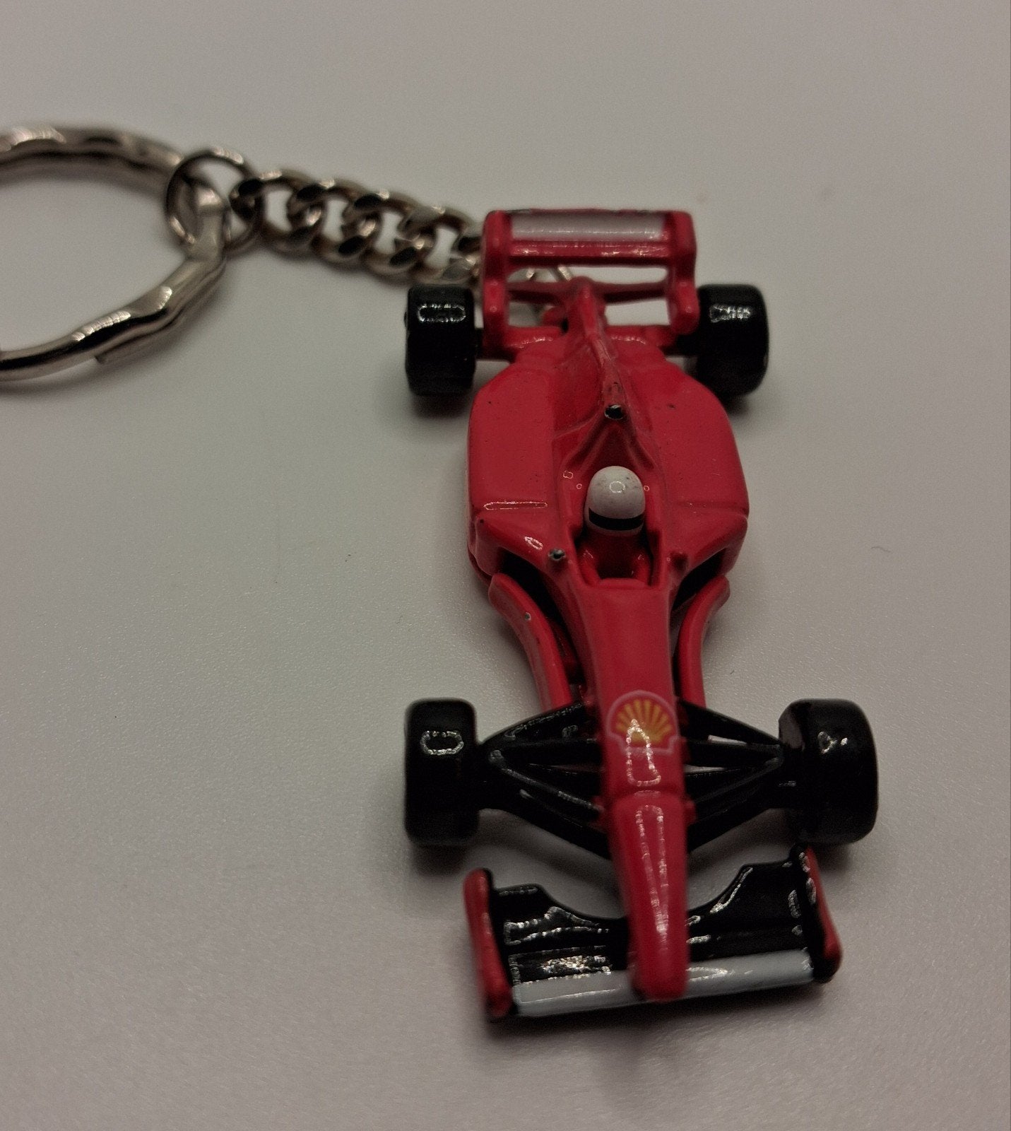 Formule 1 raceauto sleutelhanger, Overige merken, Gebruikt, 1:50 of kleiner, Auto