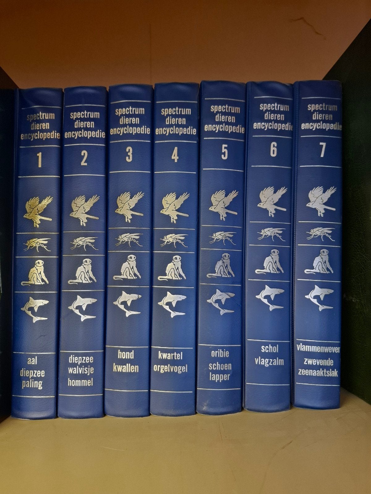 Spectrum Dierenencyclopedie - Complete Serie (7 delen), Ophalen of Verzenden, Zo goed als nieuw, Dieren, Complete serie