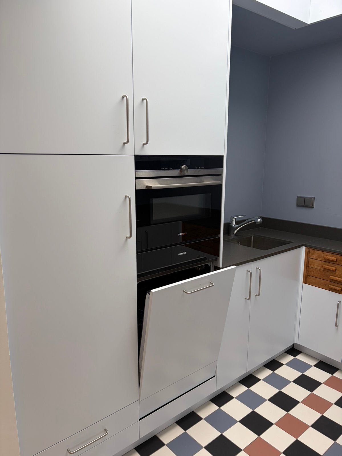 Complete Blum-keuken incl apparatuur, Huis en Inrichting, Keuken | Complete keukens, Ophalen, Gebruikt, Blauw, U-keuken