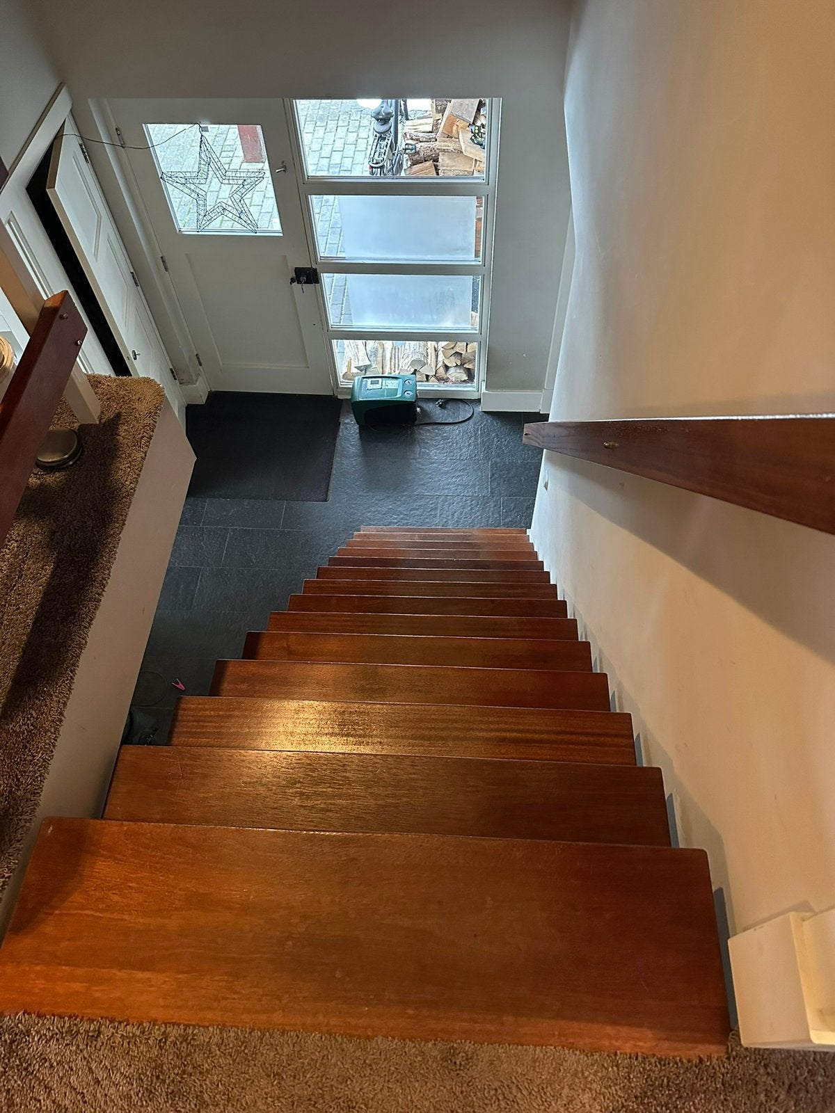 Stalen open trap met hardhouten treden en trapleuning, Ophalen of Verzenden, Gebruikt