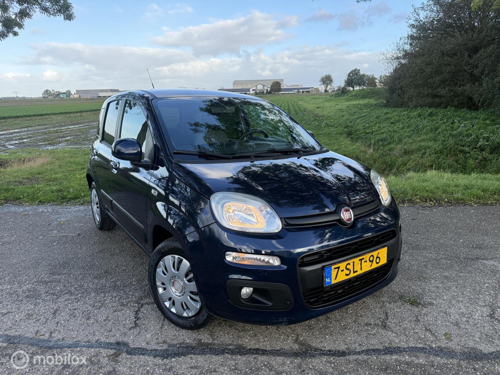 Fiat Panda 0.9 TwinAir Lounge l AIRCO I nieuwe APK, Euro 5, Gebruikt, 31 €/maand, Panda