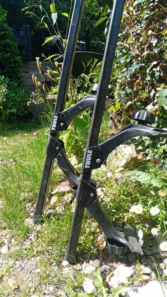 Thule Dakdragers (staal/183cm/dakgoot), Auto diversen, Ophalen, Gebruikt