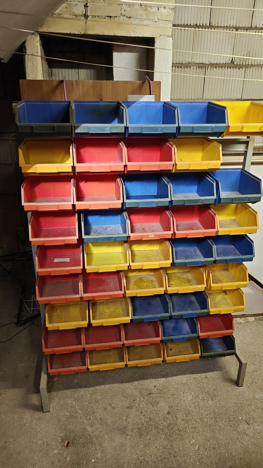 Overtoom assortiment bakjes kast, Ophalen, Gebruikt